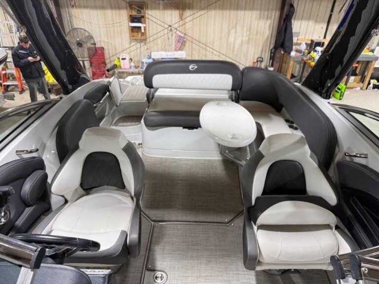 2022 Crownline 255 SS - Arch US-KIS88005H122 [photo 19]